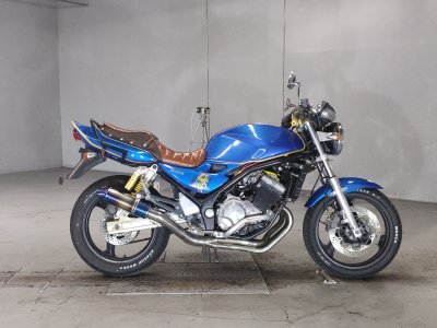 Kawasaki BALIUS ZR250 2002