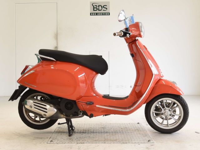 Vespa PRIMAVERA 125 2021