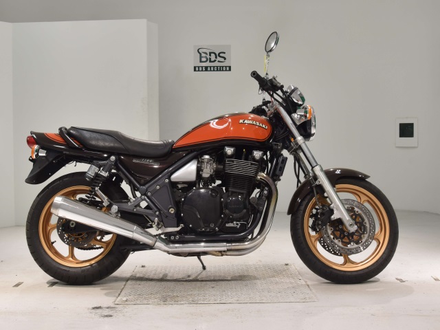 Kawasaki ZEPHYR1100 2023