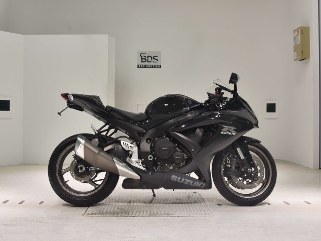Suzuki GSX-R750 2011
