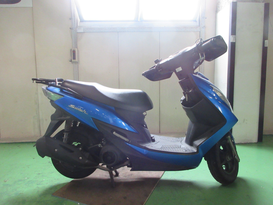 Suzuki SWISH