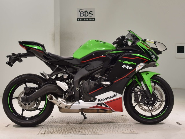 Kawasaki NINJA ZX-25R KRT 2022