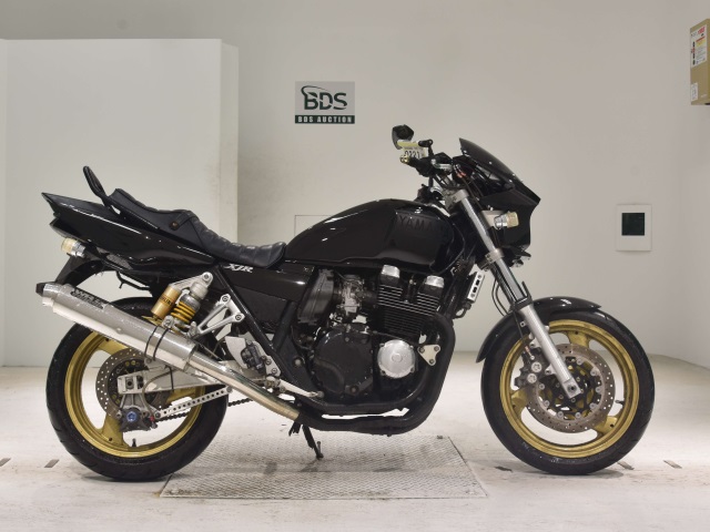 Yamaha XJR400 2002