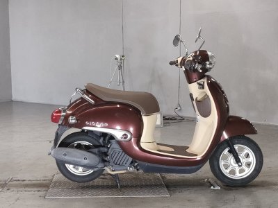 Honda GIORNO 2016