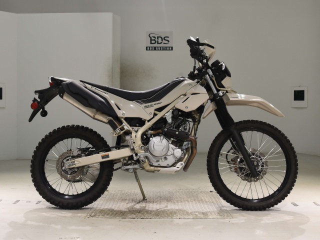 Kawasaki KLX230 SHERPA 2025