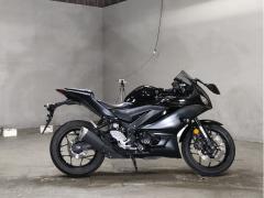 Yamaha YZF-R25 2019