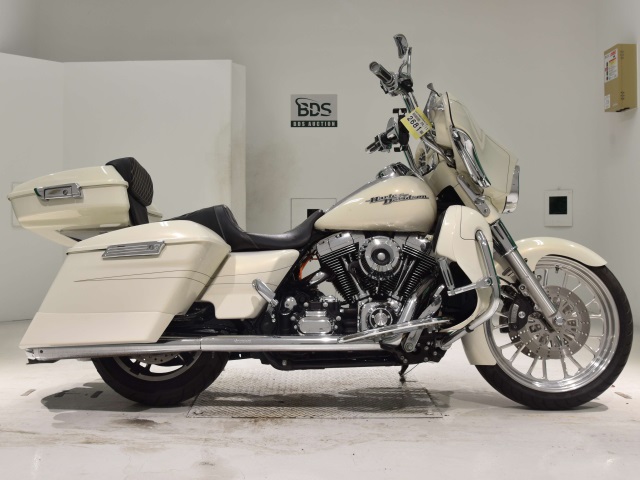 HD SREET GLIDE FLHXS1690 2015