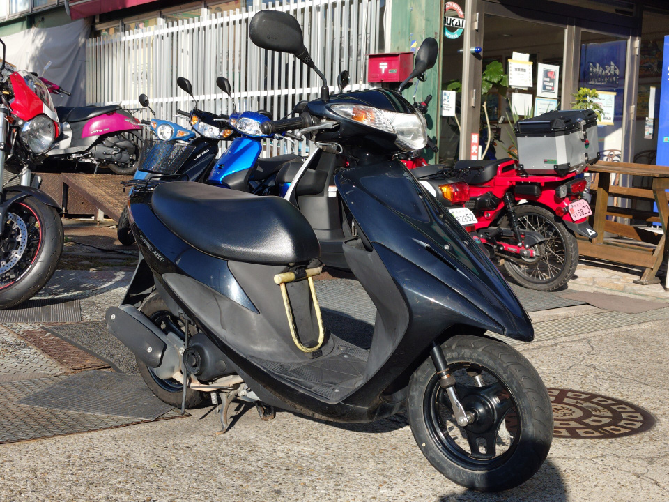 Suzuki ADDRESS V50