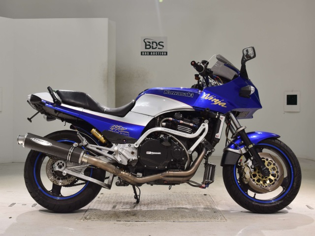 Kawasaki GPZ900R 1993