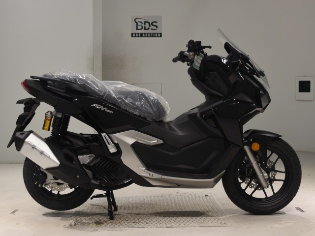 Honda ADV 160 2025