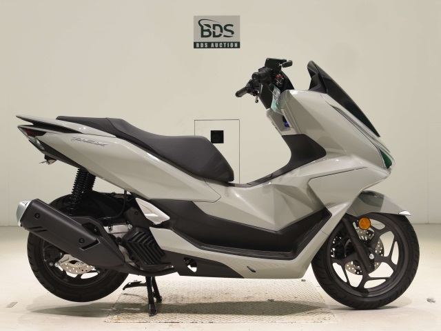 Honda PCX125 2025