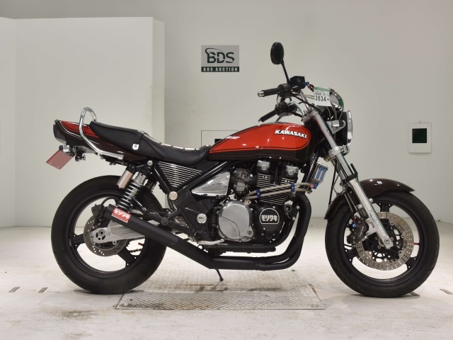 Kawasaki ZEPHYR400 2010