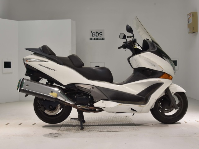 Honda SILVERWING400GT 2011