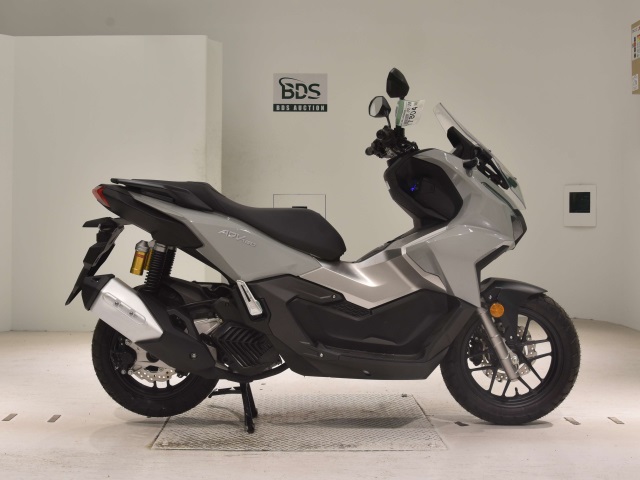 Honda ADV 160 2023