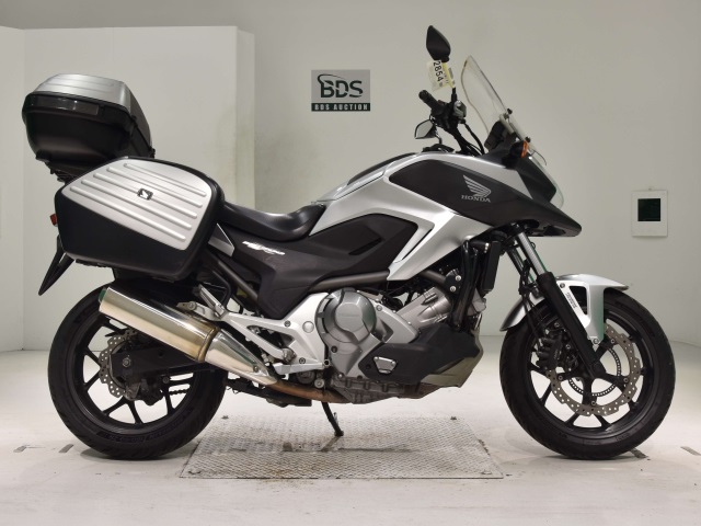 Honda NC700XD 2013