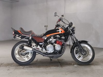 Honda HORNET CB900F 2019