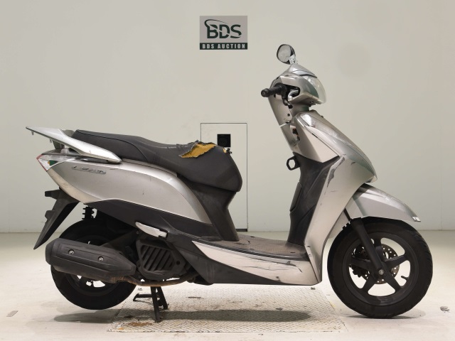 Honda LEAD125 2015