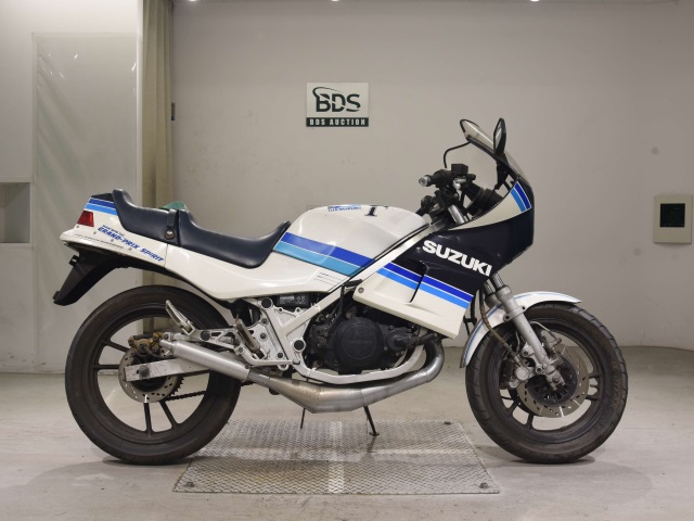 Suzuki RG250 GAMMA