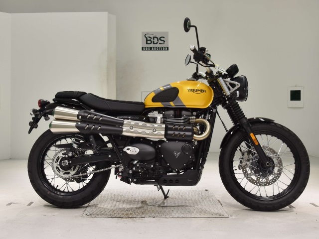 Triumph ｽﾄﾘｰﾄSCRAMBLER 2023