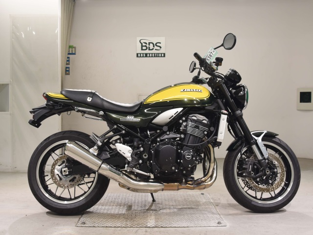 Kawasaki Z900RS 2024