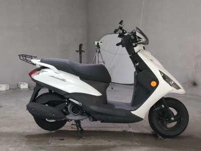 Yamaha AXIS Z 2017