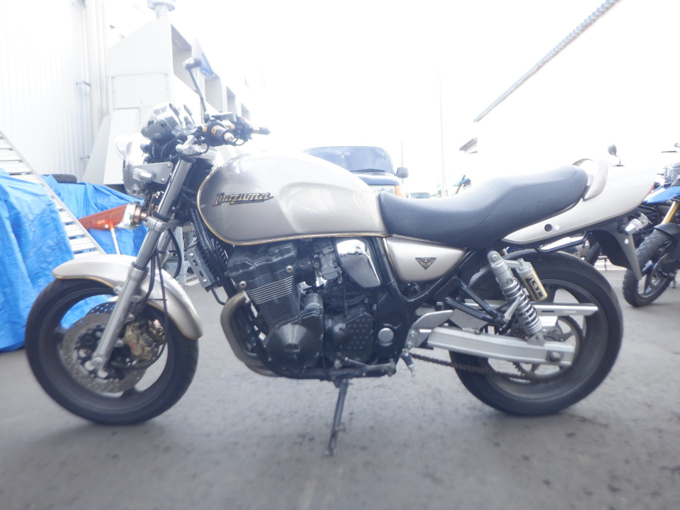 Suzuki GSX400 INAZUMA 1998