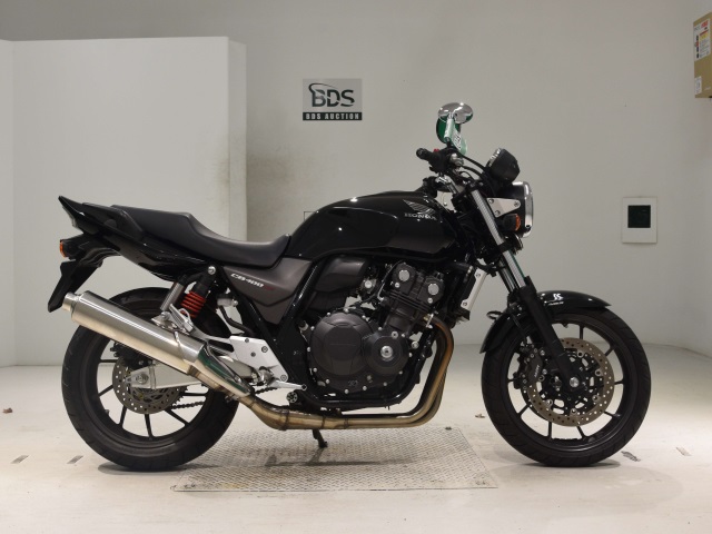 Honda CB400SFV 2022