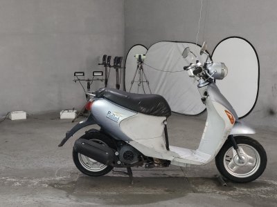 Suzuki LETS4
