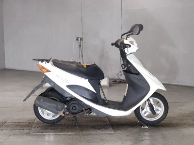 Suzuki ADDRESS V50