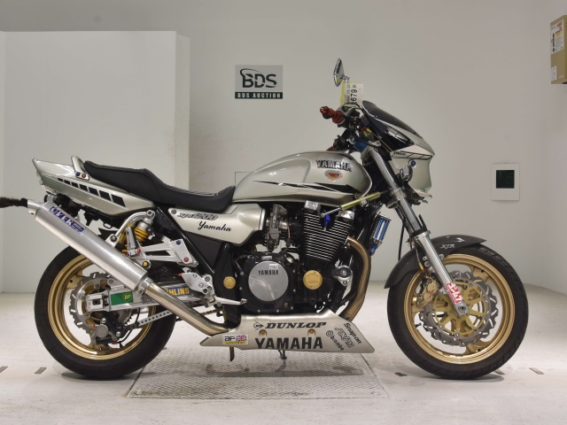 Yamaha XJR1200 1995