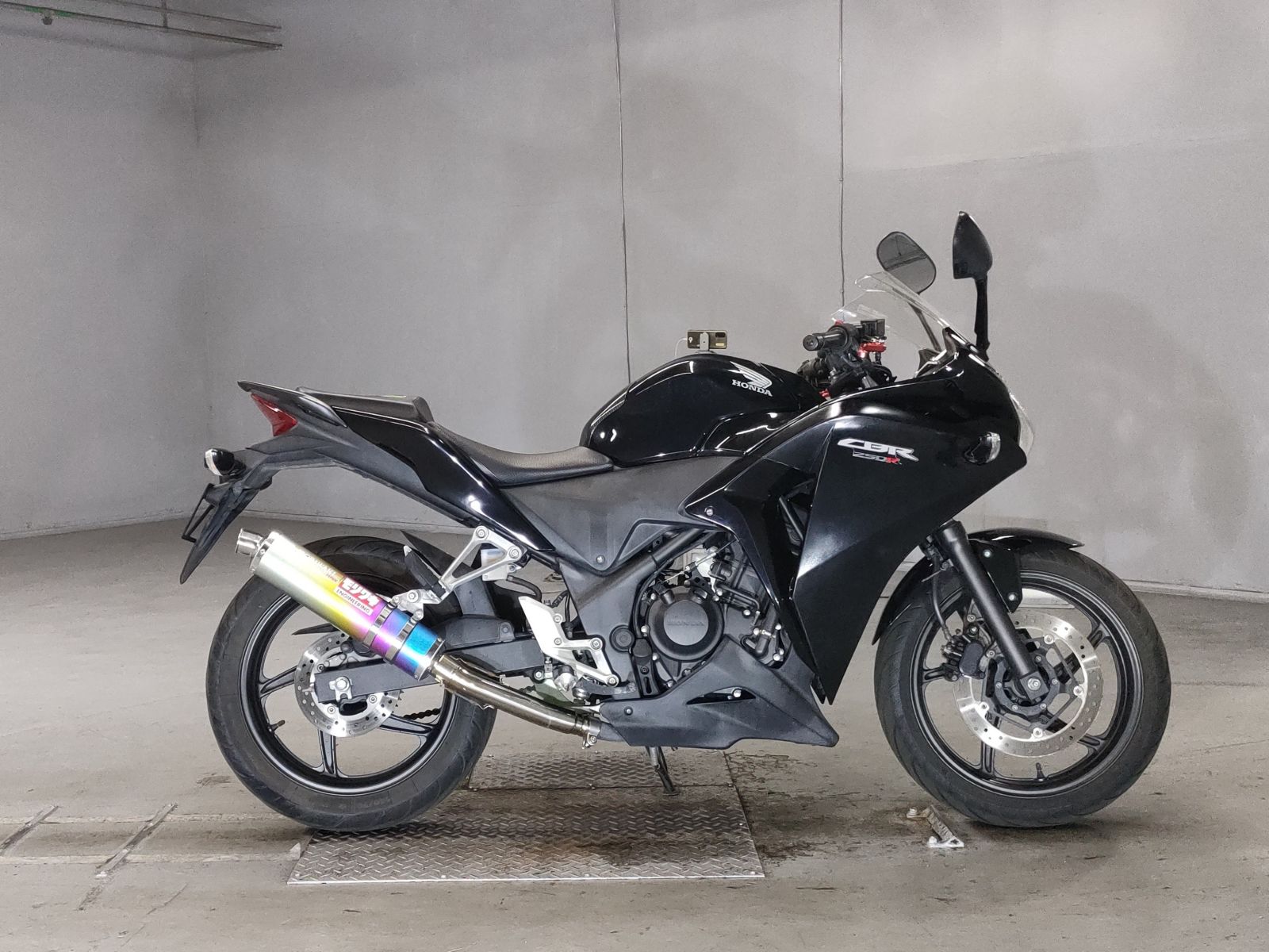 Honda CBR250R 2013