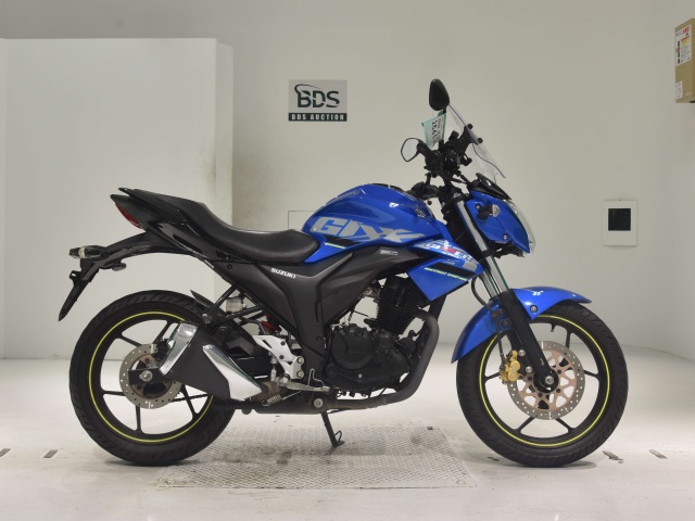 Suzuki GIXXER150