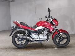 Suzuki GSR250