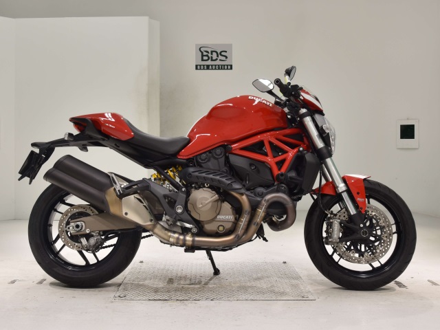 Ducati MONSTER 821 2015