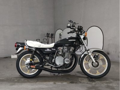 Kawasaki Z900 2007