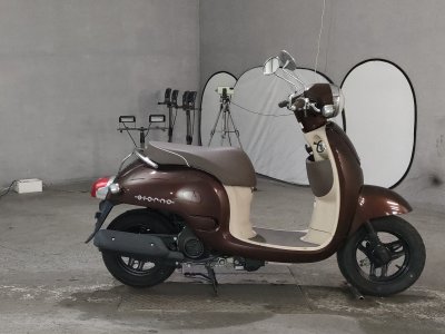 Honda GIORNO 2011