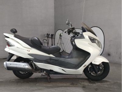 Suzuki SKYWAVE 250M