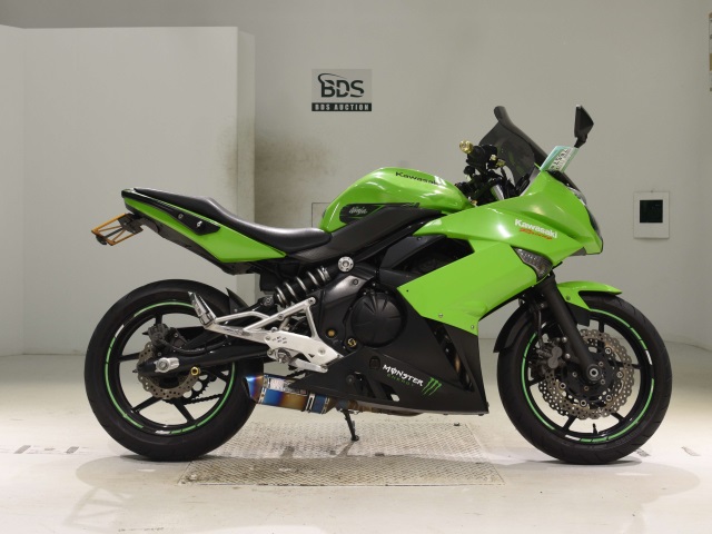 Kawasaki NINJA400R 2011