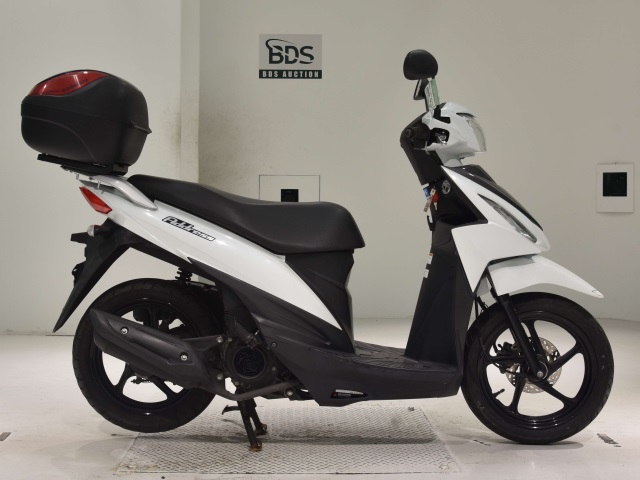 Suzuki ADDRESS V110