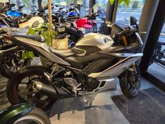 Yamaha YZF-R25 2020