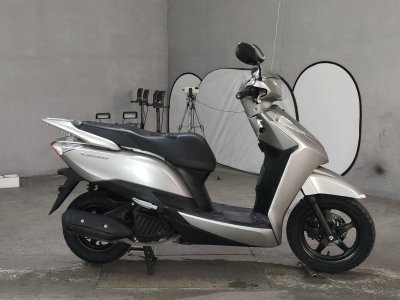 Honda LEAD125 2016