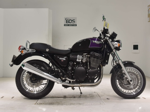 Triumph THUNDERBIRD900 2004