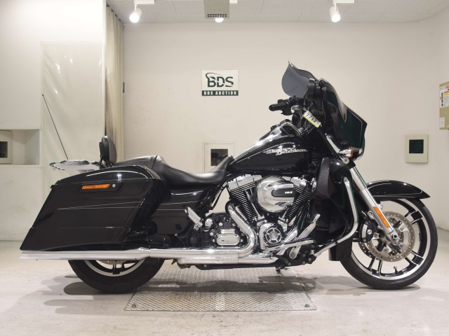 HD SREET GLIDE FLHXS1690 2015