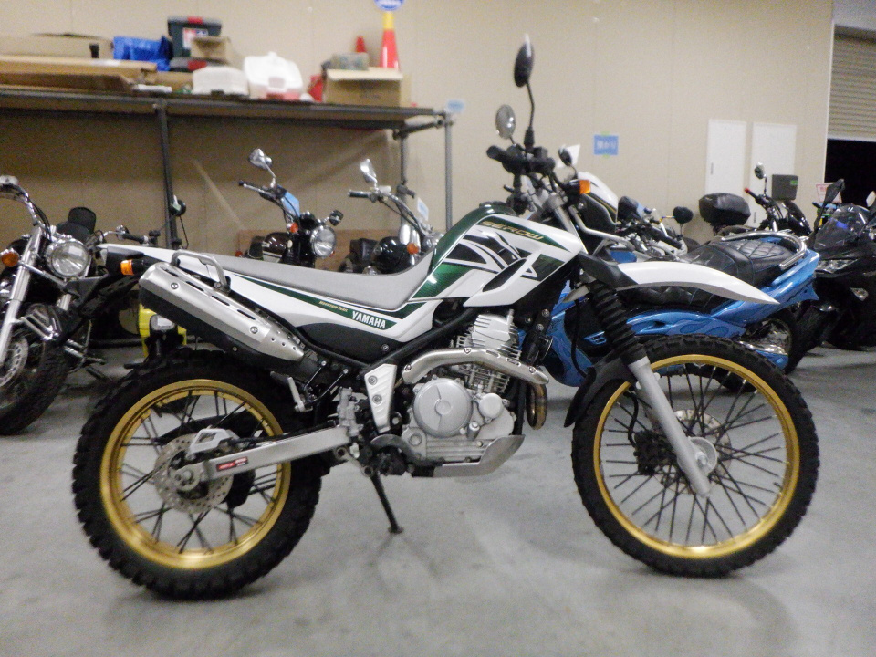 Yamaha SEROW XT250 2018