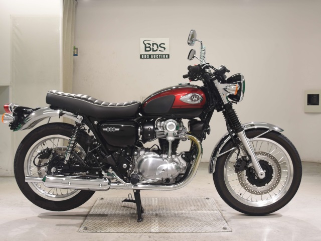 Kawasaki W800 2024