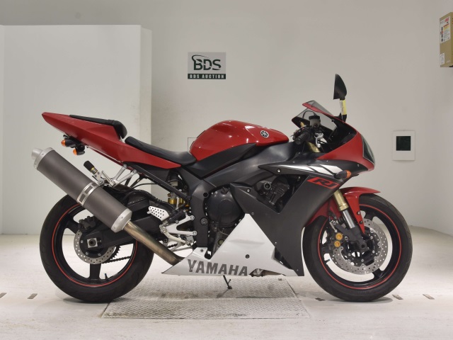 Yamaha YZF-R1 2004