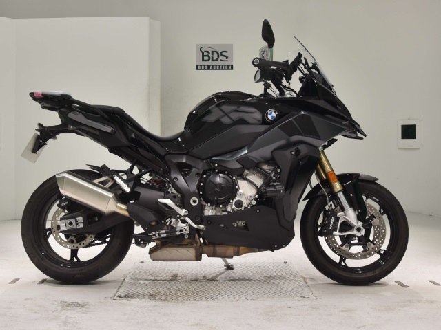 BMW S1000XR 2021