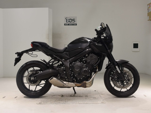 Honda CB650R 2023