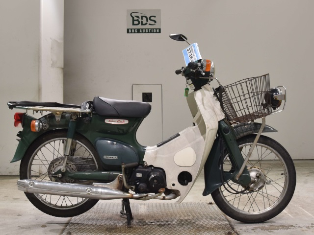 Honda C50 2008