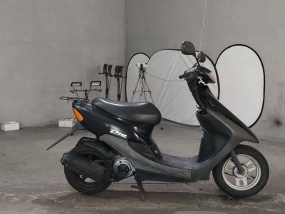 Honda DIO 2000